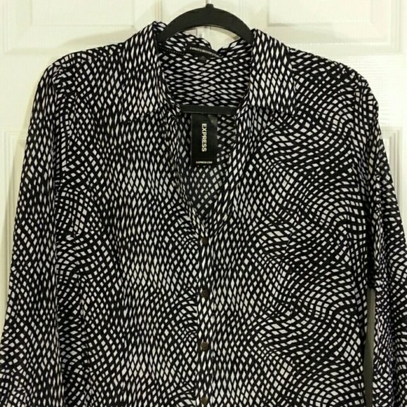 Express button down blouse - Picture 2 of 5